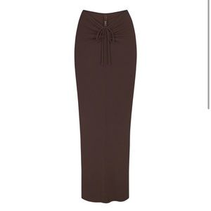Skims Soft Lounge Rouched Maxi Skirt - in brown